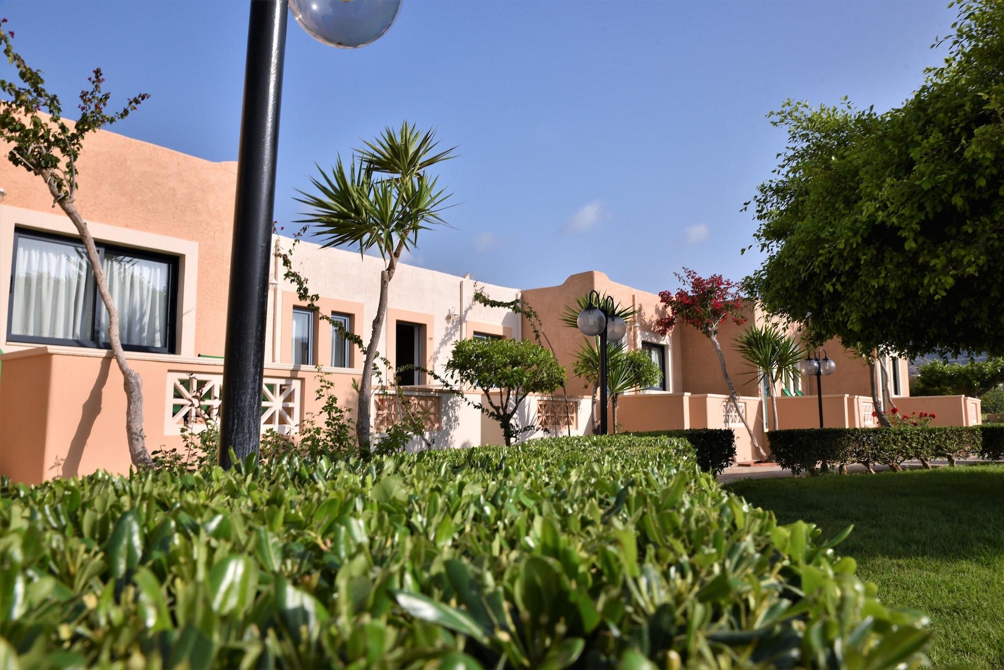 Golden Bay Hotel Apartments Mália Exterior foto