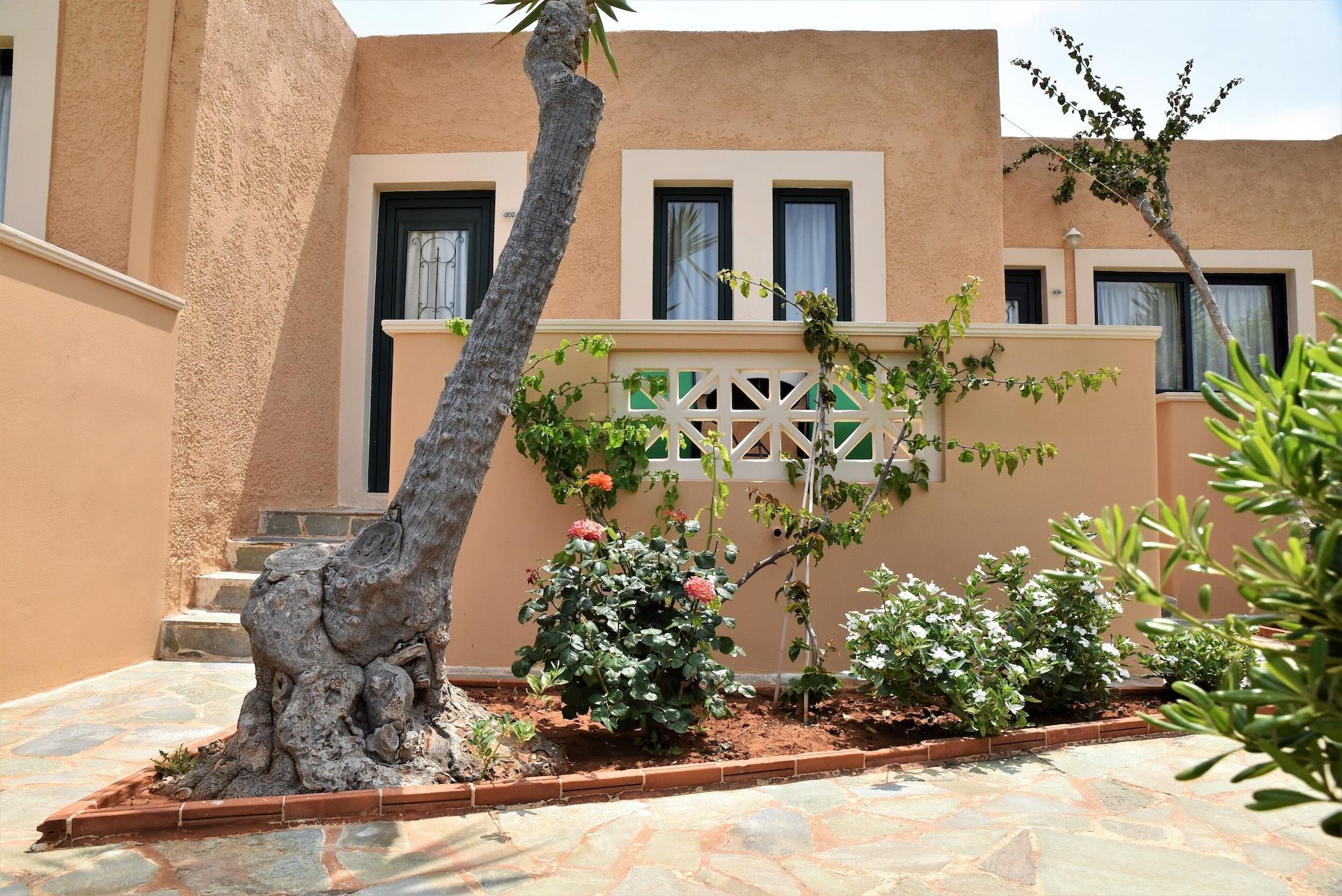 Golden Bay Hotel Apartments Mália Exterior foto